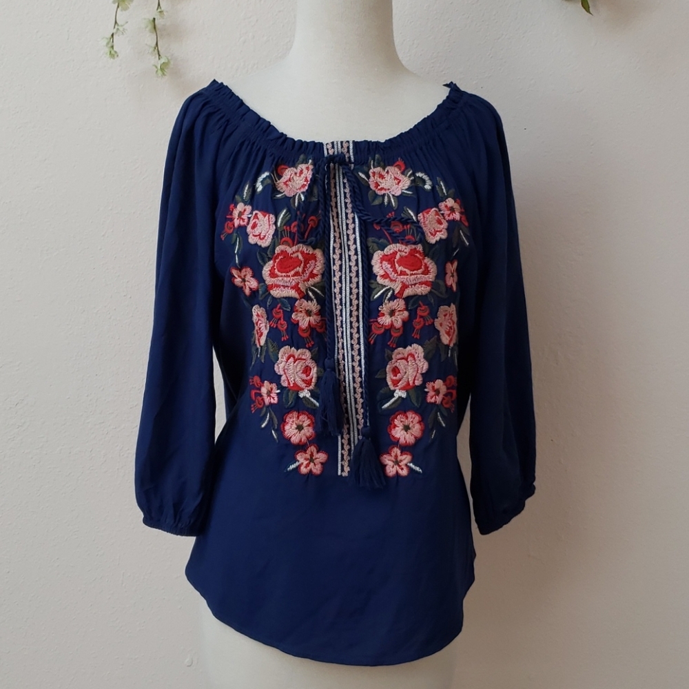 Women's boho embroidered blouse